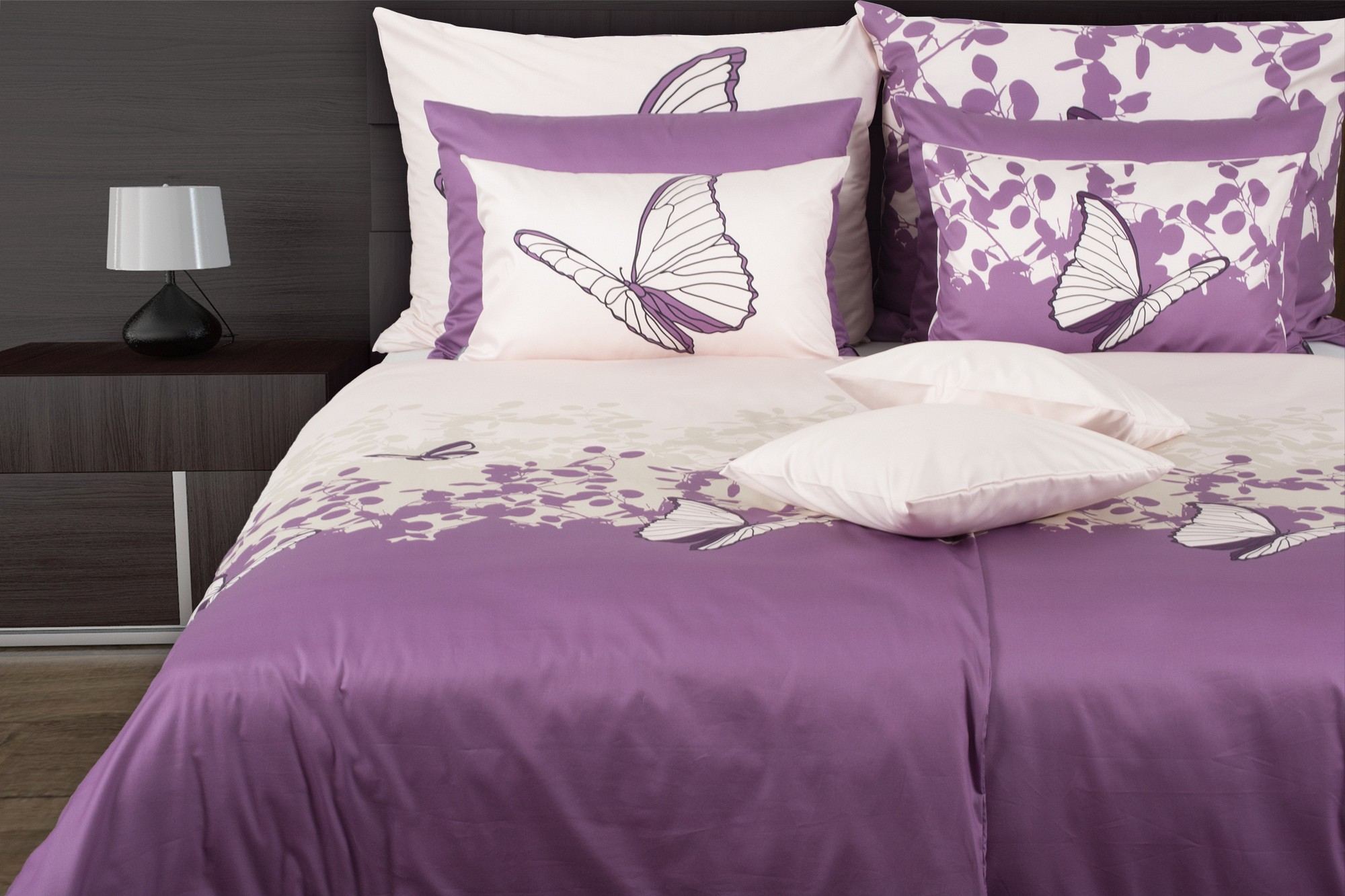 Béžovofialové povlečení Papilio s elegantními motýly | Glamonde